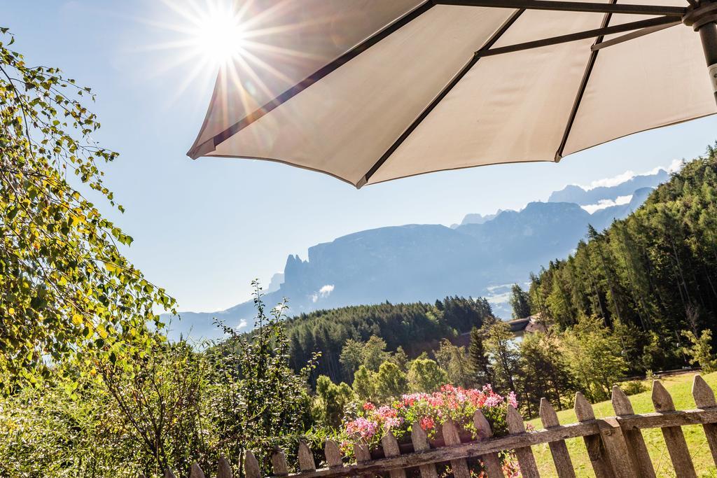 Hotel Lichtenstern Soprabolzano Luaran gambar