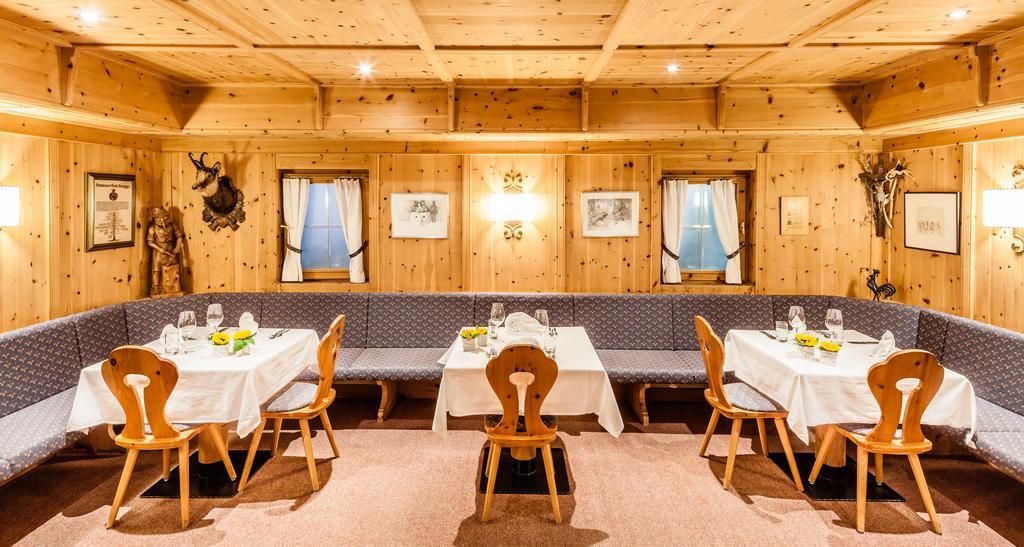 Hotel Lichtenstern Soprabolzano Luaran gambar